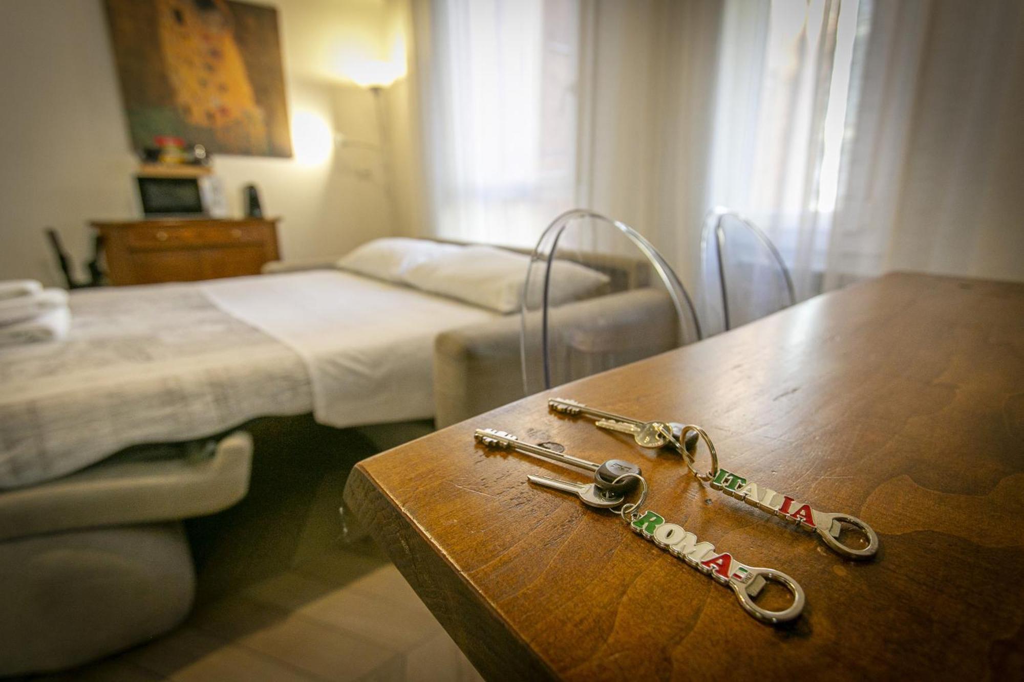 רומא Trevi Little Palace #3 מראה חיצוני תמונה